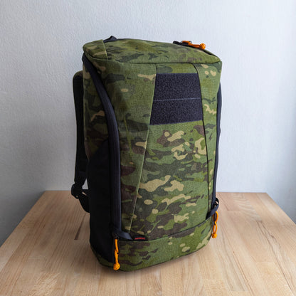 BUDDY 22 Neo - MultiCam Tropic/Yellow + BLAZE 2 laptop sleeve
