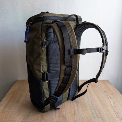 BUDDY 30 Neo - Olive green + BLAZE 2 laptop sleeve + MUTE Velcro cover