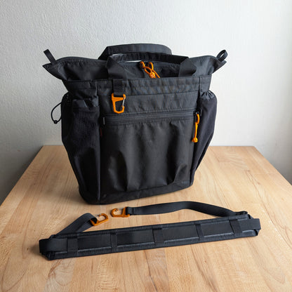 DRAG 3X - Black/Cadmium green