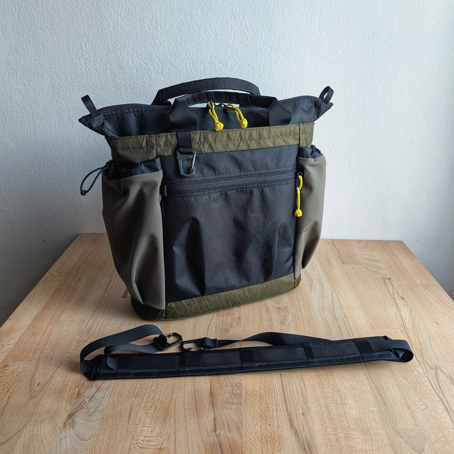 DRAG 3X - Olive green/Black/Yellow