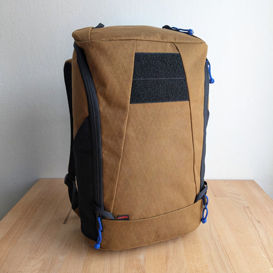 BUDDY 22 Neo - Brown/Purple + BLAZE 2 laptop sleeve + MUTE Velcro cover