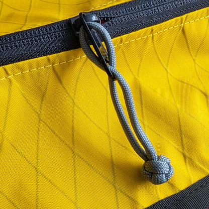 BUDDY 22 Neo - Olive green/Port/Yellow + BLAZE 2 laptop sleeve